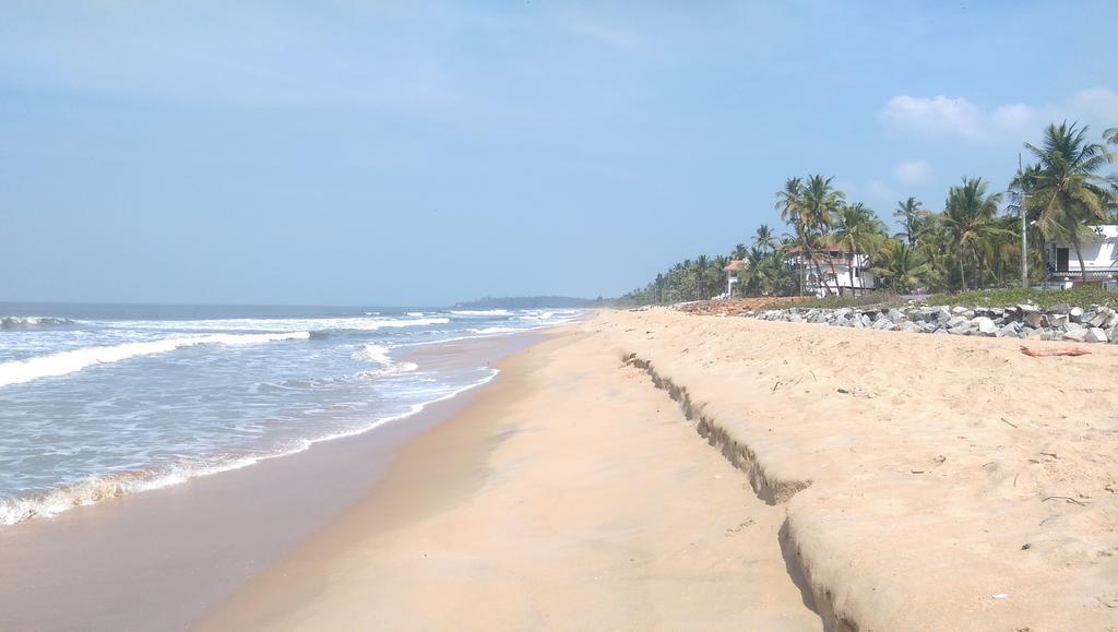 Sun N Tan Beach Home Stay Каннур Екстер'єр фото